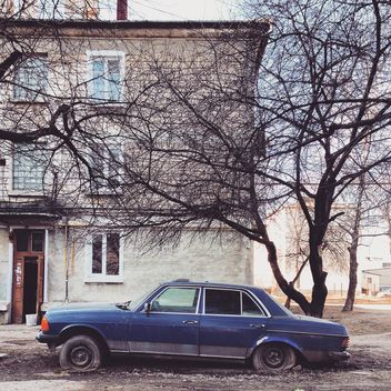 Old Mercedes car - бесплатный image #332119